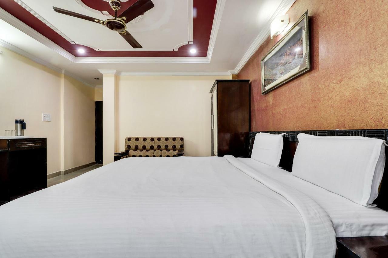 Spot On 38567 Hotel Aryan Lucknow Zewnętrze zdjęcie